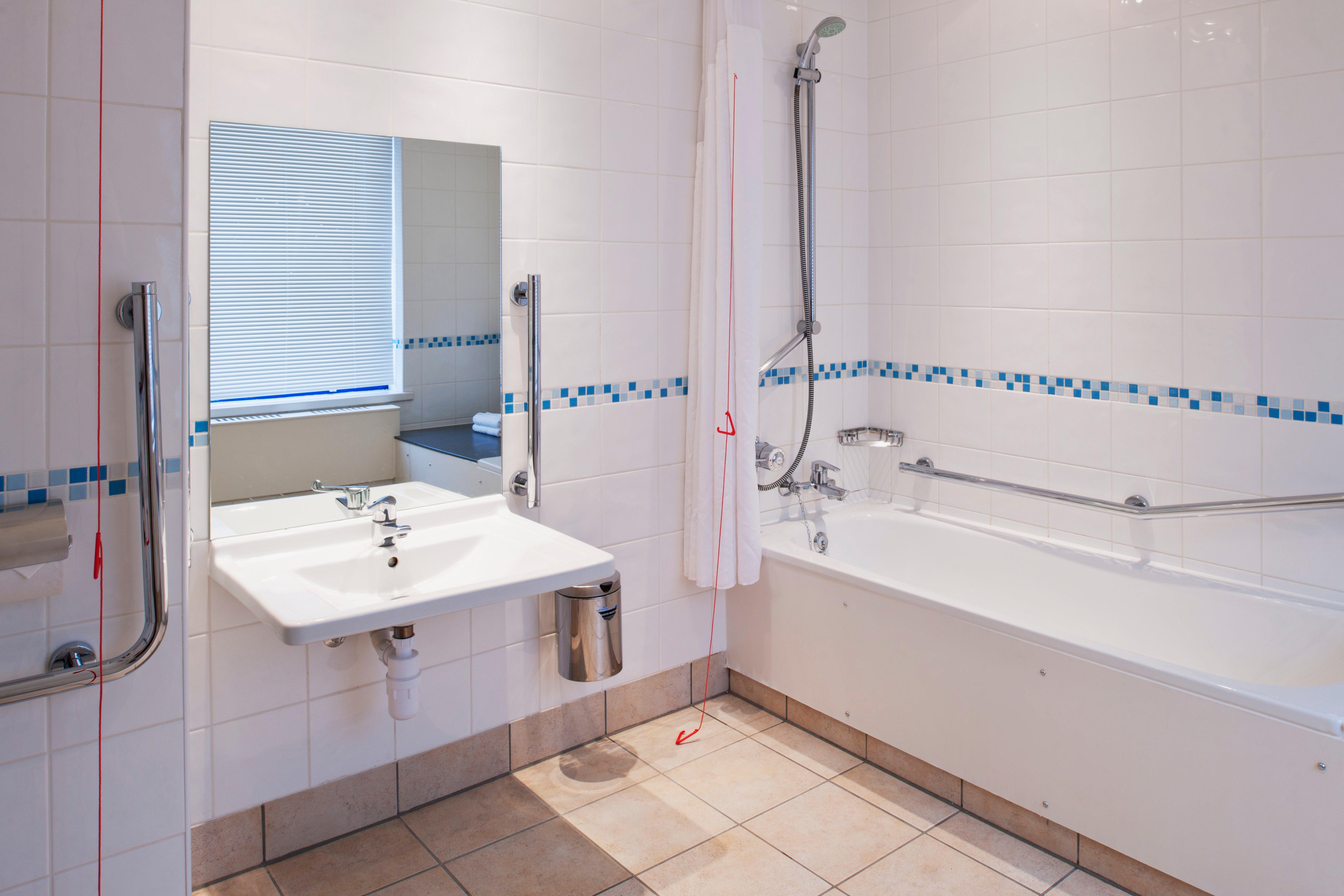 Holiday Inn Warrington By Ihg Luaran gambar