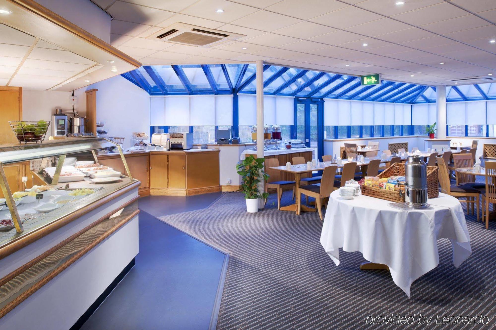 Holiday Inn Warrington By Ihg Luaran gambar